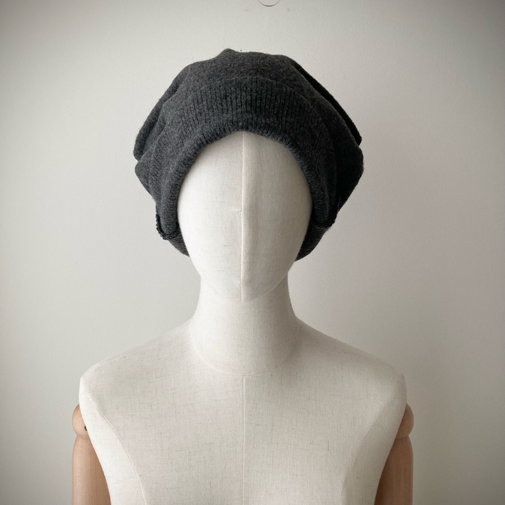 origami crown 100% cashmere sweater hat joodito bucket beanie cap deep dark gray - Picture 7 of 10